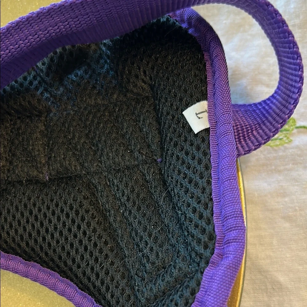 Dog Harness Size Large; NWOT; Purple Color; Perfect Condition!